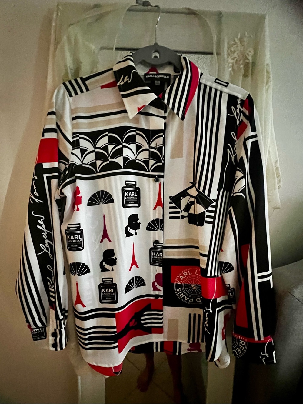 Karl Lagerfeld Black White and Red Graphic Button-Up Blouse